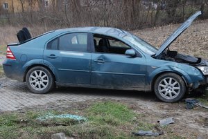 uszkodzony ford mondeo