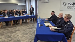 Starosta Łukowski składa podziękowania policjantom
