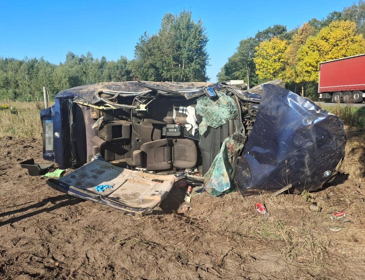 W niedzielę kupił BMW, a w poniedziałek spowodował wypadek